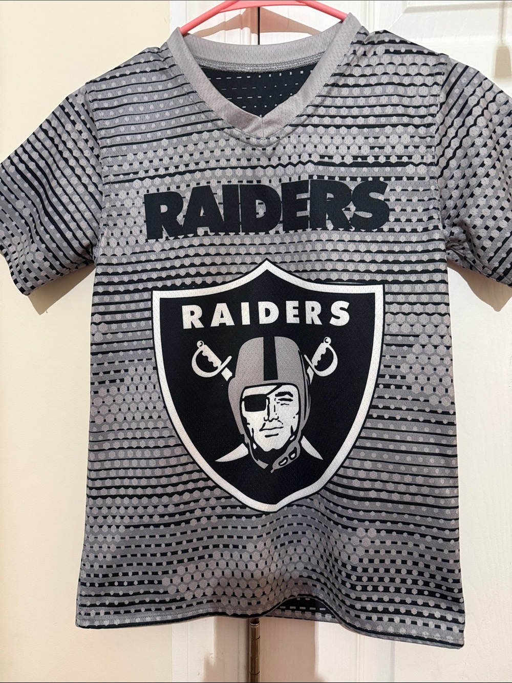 Riders by Lee Gray Raiders Logo Short Sleeve Tee